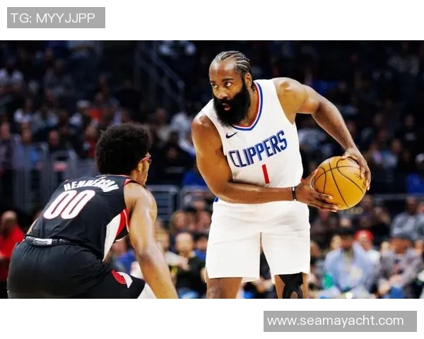 NBA焦点战：快船队小鲍德温爆发，雄鹿队惜败快船